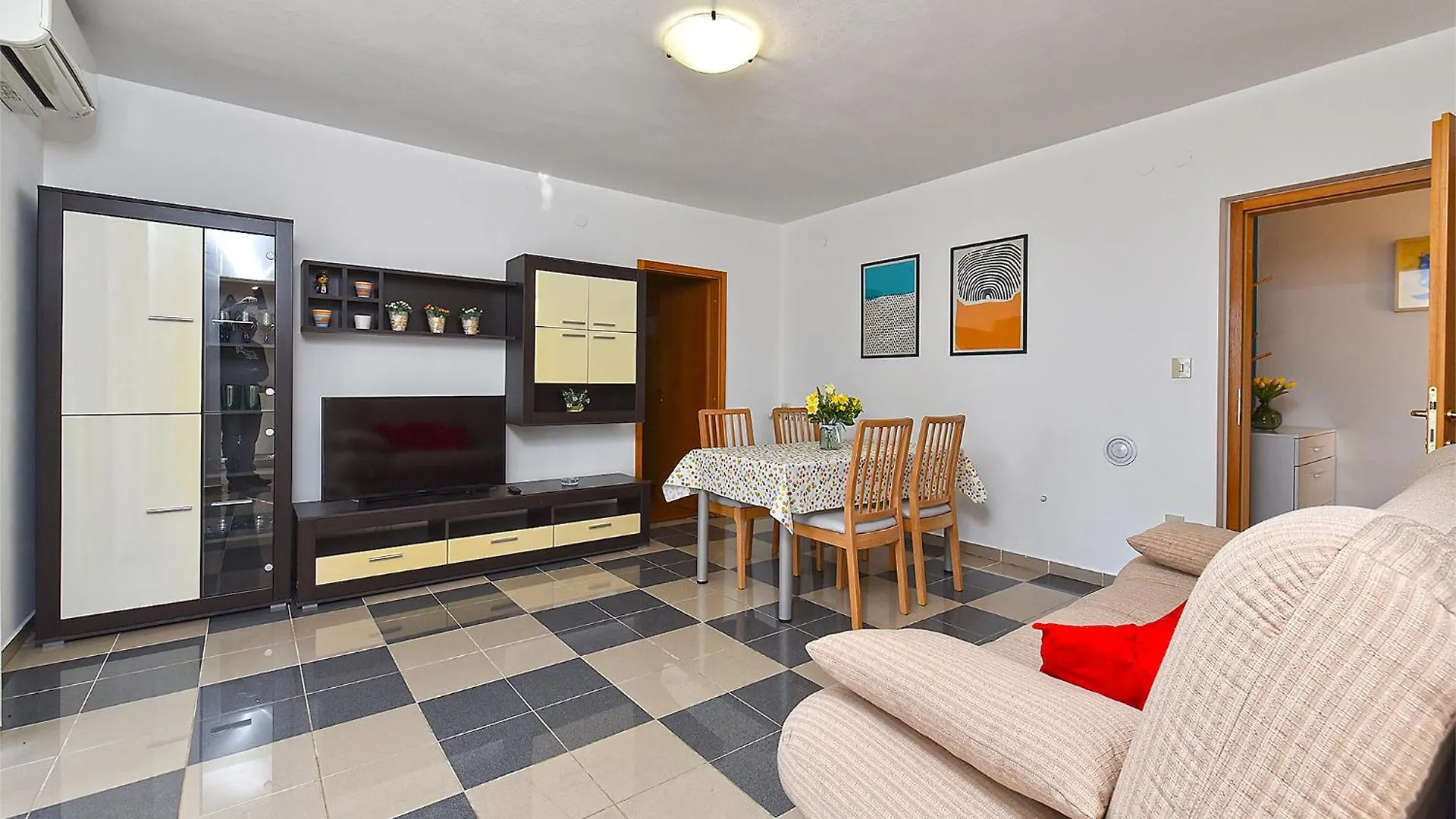 Apartments Presika 2372 Labin