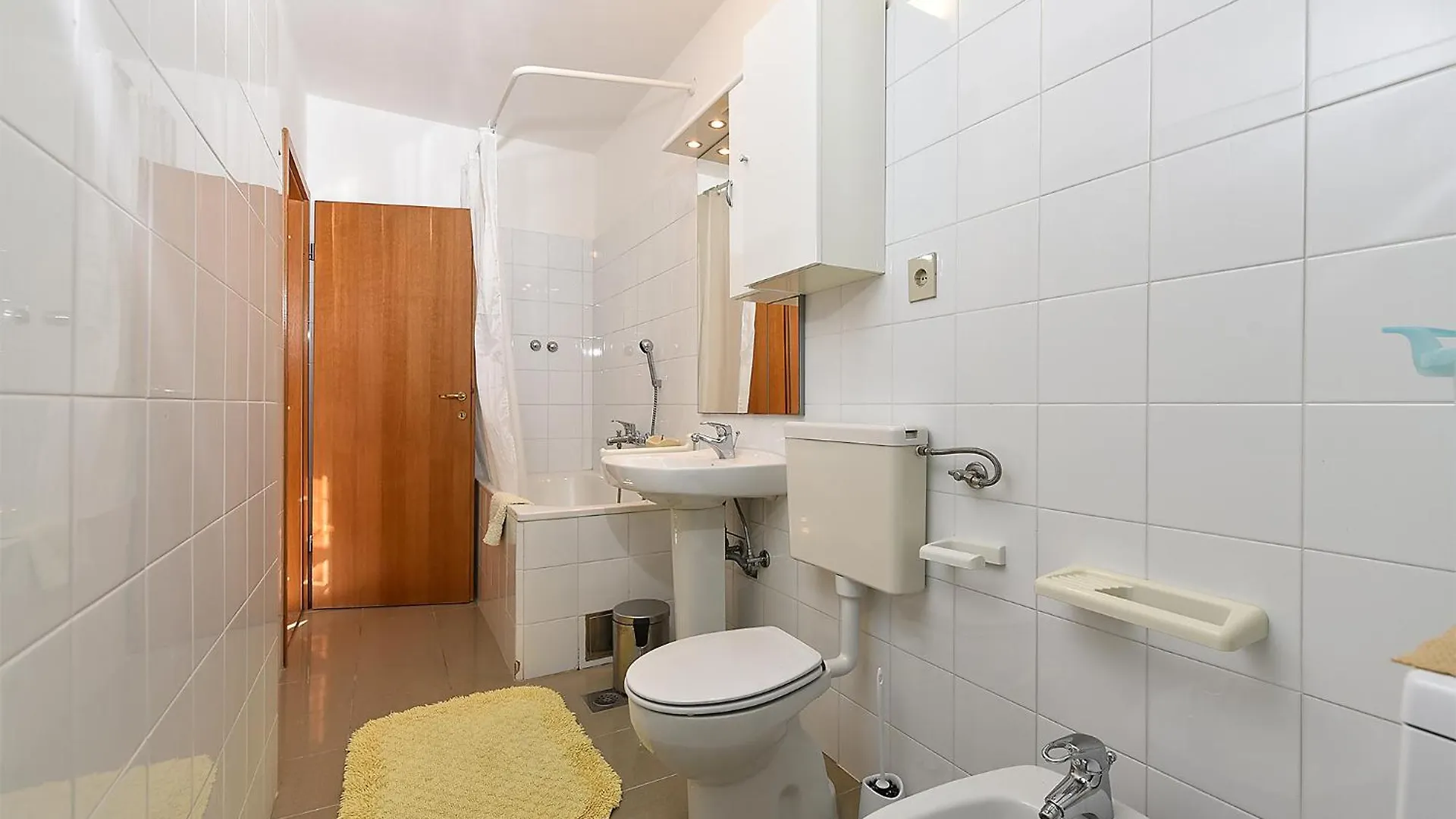 Apartments Presika 2372 Labin