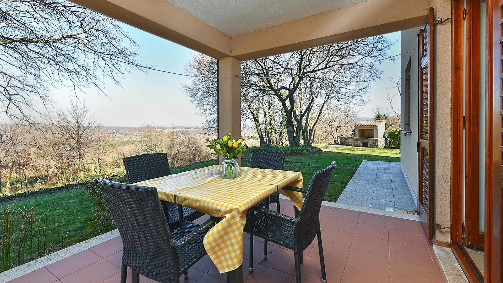 Apartments Presika 2372 Labin
