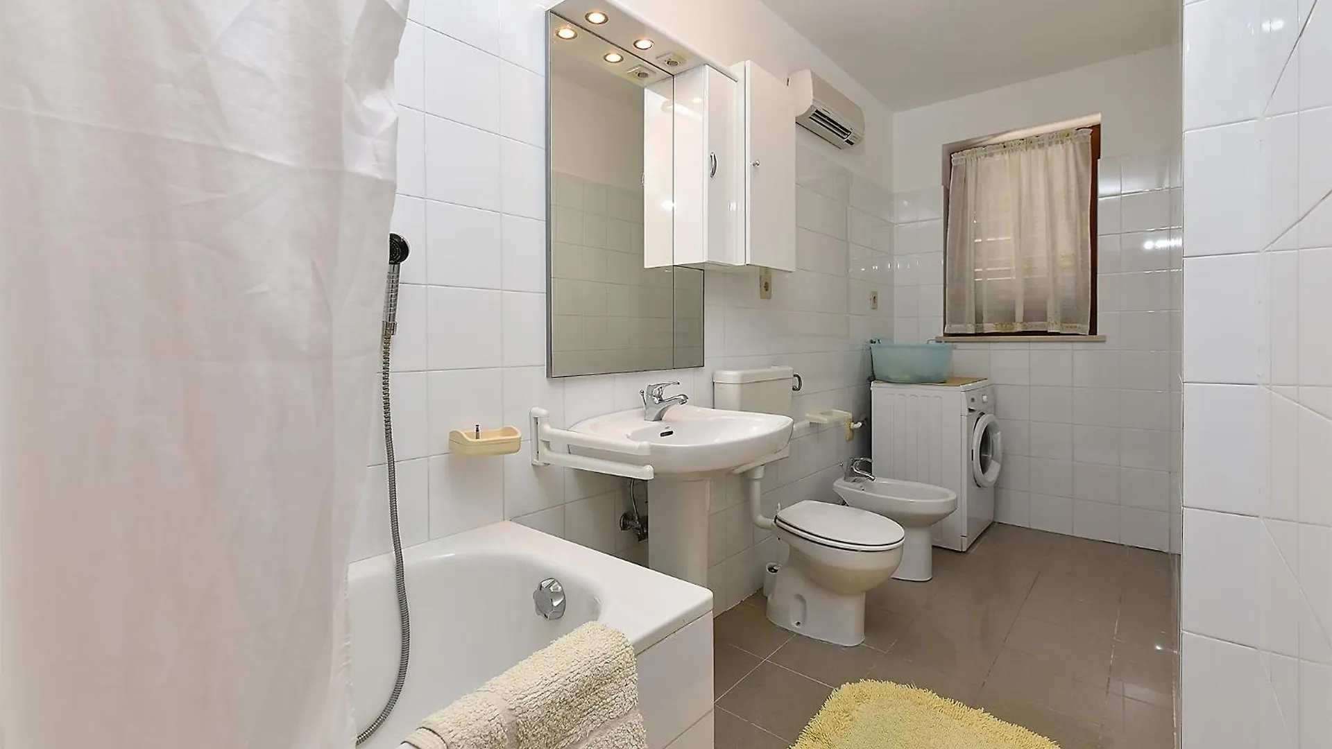 Apartments Presika 2372 Labin  Croatia