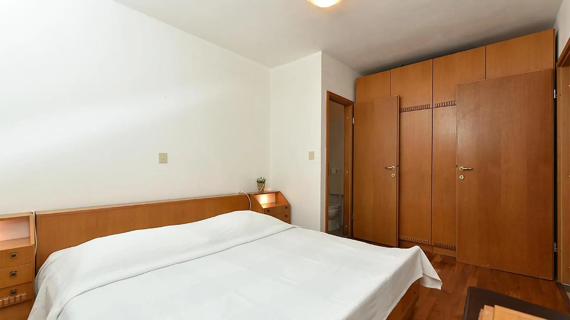 Apartments Presika 2372 Labin  Croatia