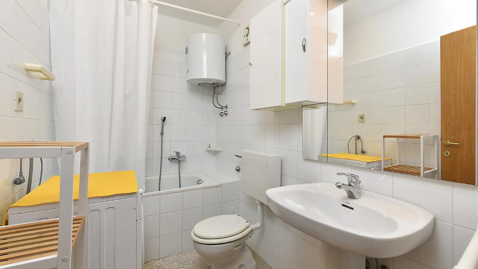 Apartments Presika 2372 Labin